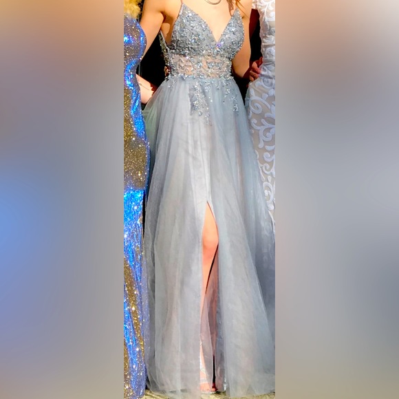 Prom dress - Picture 5 of 5